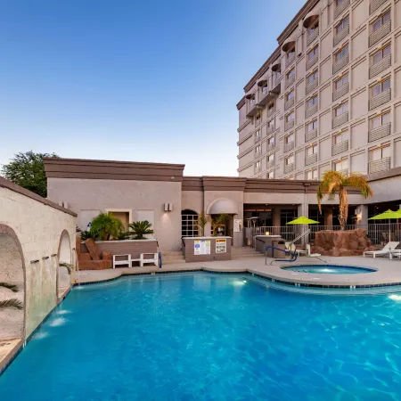 DoubleTree by Hilton Phoenix Mesa