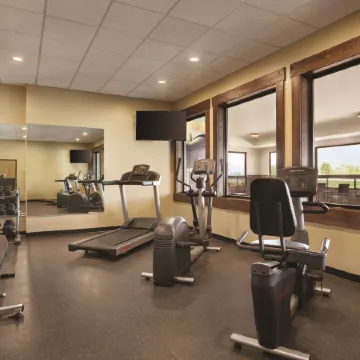 Glacier International Lodge