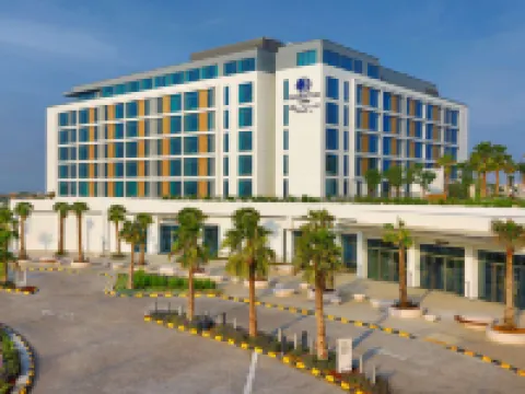DoubleTree by Hilton Abu Dhabi Yas Island Residences Hotels near Yas Island