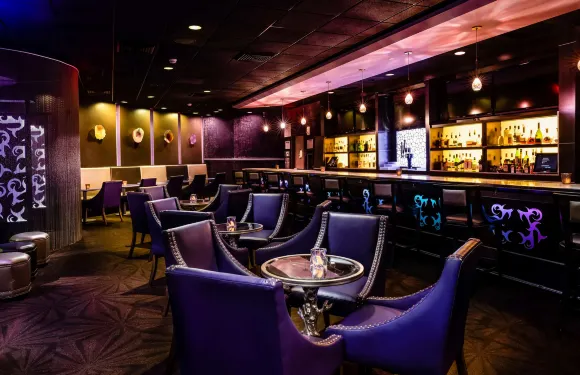 波士頓納蒂克威爾威酒店 - 希爾頓啟繽精選酒店