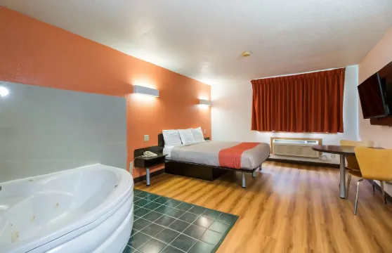 達文波特6號汽車旅館