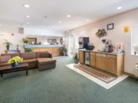 Rodeway Inn Urbana Champaign University Area Hotels in Urbana