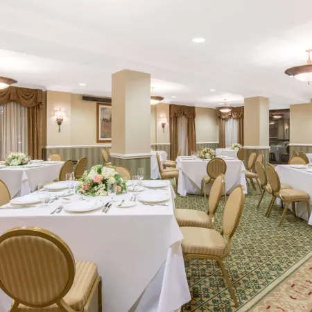 The George Washington, a Wyndham Grand Hotel