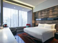 Quincy Hotel Singapore by Far East Hospitality Hotels near Nex