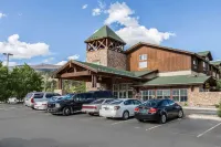 Quality Inn & Suites Silverthorne - Copper Mountain - parking