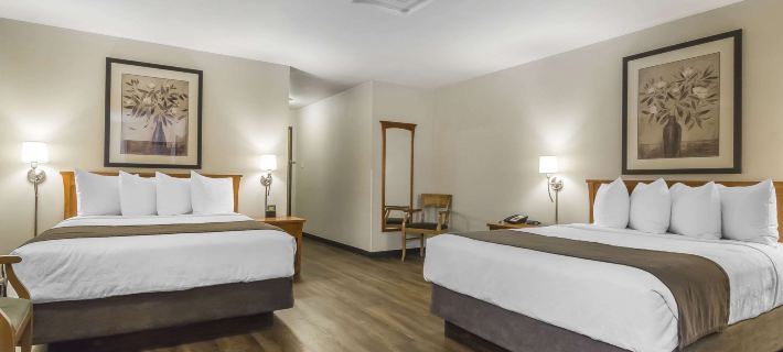 Quality Inn & Suites Hotels in Saskatoon