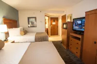 The Hotel at Dayton South Hotels in Sugarcreek Township