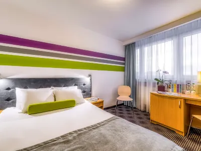Ibis Styles Bielsko Biala Hôtels à proximité de : Bielsko-Bialski Ośrodek Rekreacyjno-Narciarski "Dębowiec"