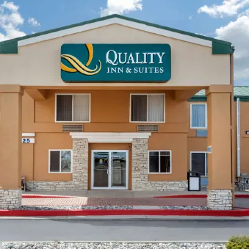 Quality Inn & Suites Limon