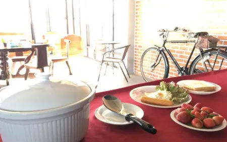 Rung ChiangRai Resort Отели рядом с достопримечательностью «Wat Pa Ban Lao»