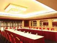 โรงแรมมอสโคว์ โรงแรมใกล้หอนาฬิกาเดรา