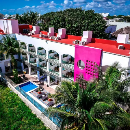 Casa Melissa - Near Yucatek Divers Отели рядом с достопримечательностью «Парк Основателей»