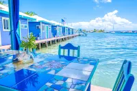 Cosmic Crab Resort - Pool