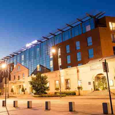 Sheraton Grand Krakow Hotel Exterior