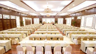 0220d120009ni27ckB2B6 R 320 180 R5 D