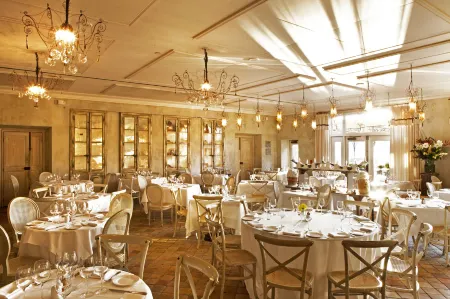 Delamar Greenwich Harbor