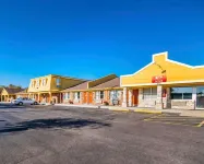 Econo Lodge Erlanger - Cincinnati Airport - 주차장