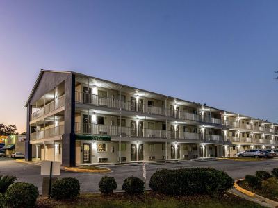 Studio 6 Extended Stay - Savannah, GA