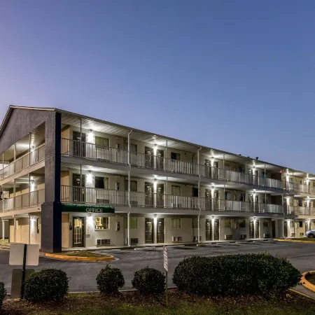 Studio 6 Extended Stay - Savannah, GA