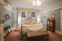 The Woodview Inn Hotels in der Nähe von Thousand Islands Playhouse