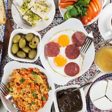 Armada Villa Hotel Отели рядом с достопримечательностью «Крепость Рамана»