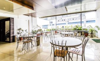 FabHotel Rajnandani Residency Bhawarkua