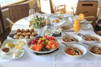 Bevanda Hotel & Restaurant - Unique Adriatic - Morgenmad