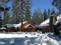 Evergreen Lodge at Yosemite Hotels in Tuolumne County