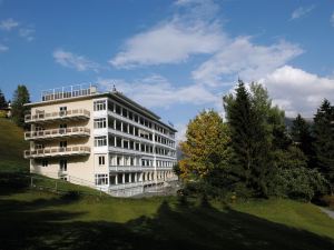 Davos Youth Hostel