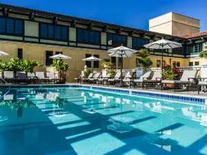 호텔 발렌시아 산타나 로