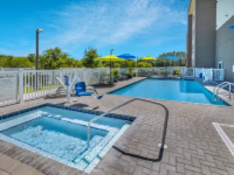 Holiday Inn Express & Suites Ruskin - Sun City by IHG Hotels in Ruskin