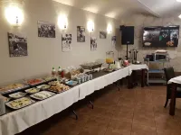 70s Hostel Hotels in 