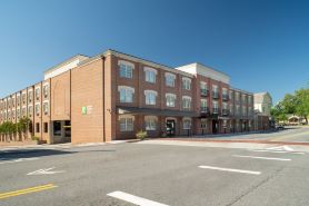 Holiday Inn Express & Suites DAHLONEGA - UNIVERSITY AREA by IHG