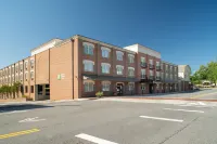 Holiday Inn Express & Suites DAHLONEGA - UNIVERSITY AREA by IHG Hotels in Dahlonega