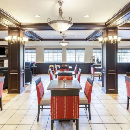 Comfort Inn & Suites Texas Hill Country