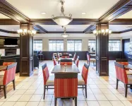 Comfort Inn & Suites Texas Hill Country - Parkplatz