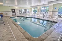 SpringHill Suites Detroit Southfield - parking