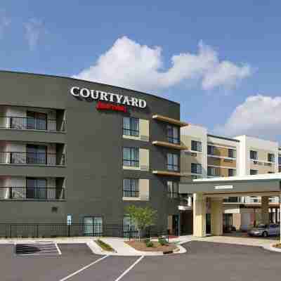 Courtyard Raleigh North/Triangle Town Center Hotel Exterior