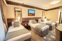 Violet Al Azizia Hotel