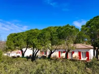 HÔTEL LES VOLETS ROUGES - CASSIS site officiel