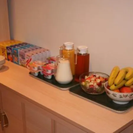 Oakhurst Gatwick B&B