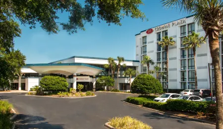 Crowne Plaza JACKSONVILLE AIRPORT/I-95N by IHG
