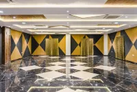Meridian Hotel & Banquet Hotels in Сурат