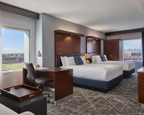SpringHill Suites Denver Downtown Các khách sạn gần Trung tâm mua sắm Larimer Square