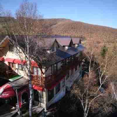 温泉山岳ホテル アンデルマット Hotel Exterior