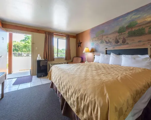 Americas Best Value Inn - Legend's Inn Hotels in Junction