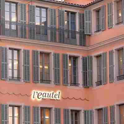 L' Eautel Toulon Port Hotel Exterior