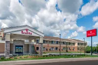 Ramada by Wyndham Minneapolis Golden Valley Hotels near Garden Center at The Home Depot