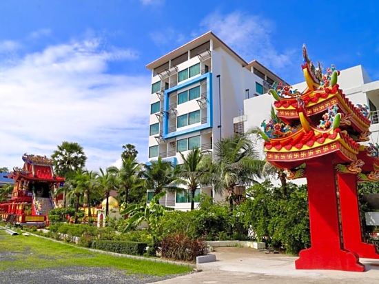 โรงแรมเดอะ บลูอีโคว์