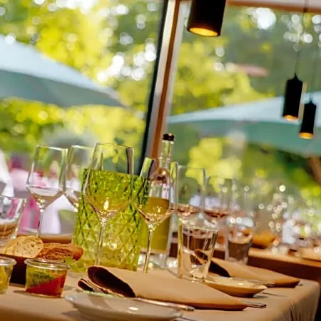 Nells Park Hotel